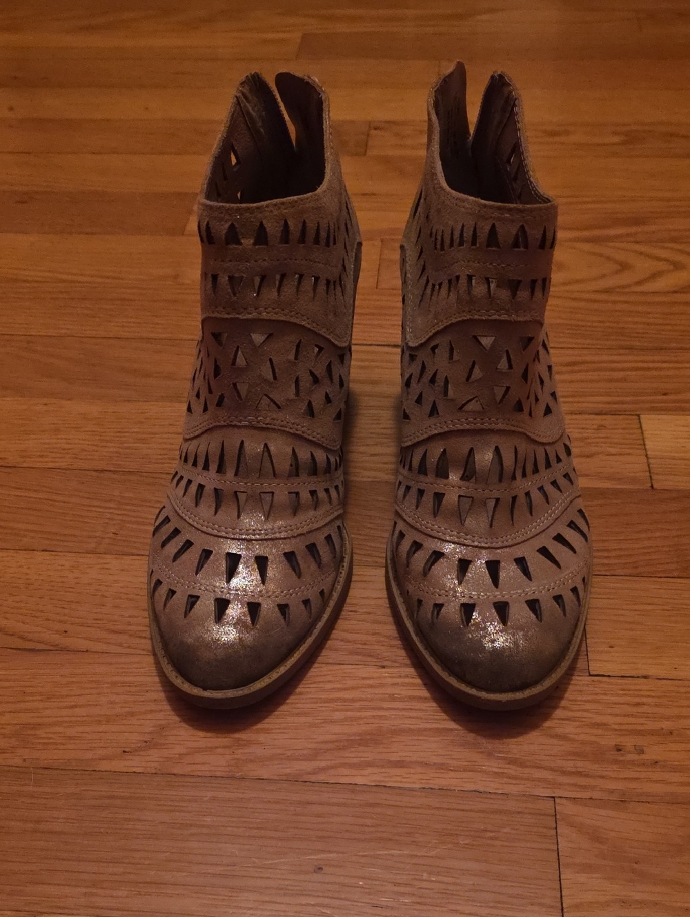 Women's Sofft Taupe Cutout Ankle Boots - Stylish Laser-Cut Design